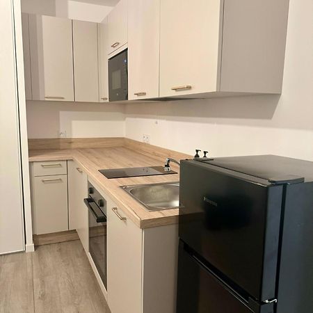 ויטרי-סור-סיין Studio Moderne Et Tout Equipe, Proche Du Rer, Paris & Aeroport D'Orly En 20 Min, Lit Bebe Sur Demande מראה חיצוני תמונה