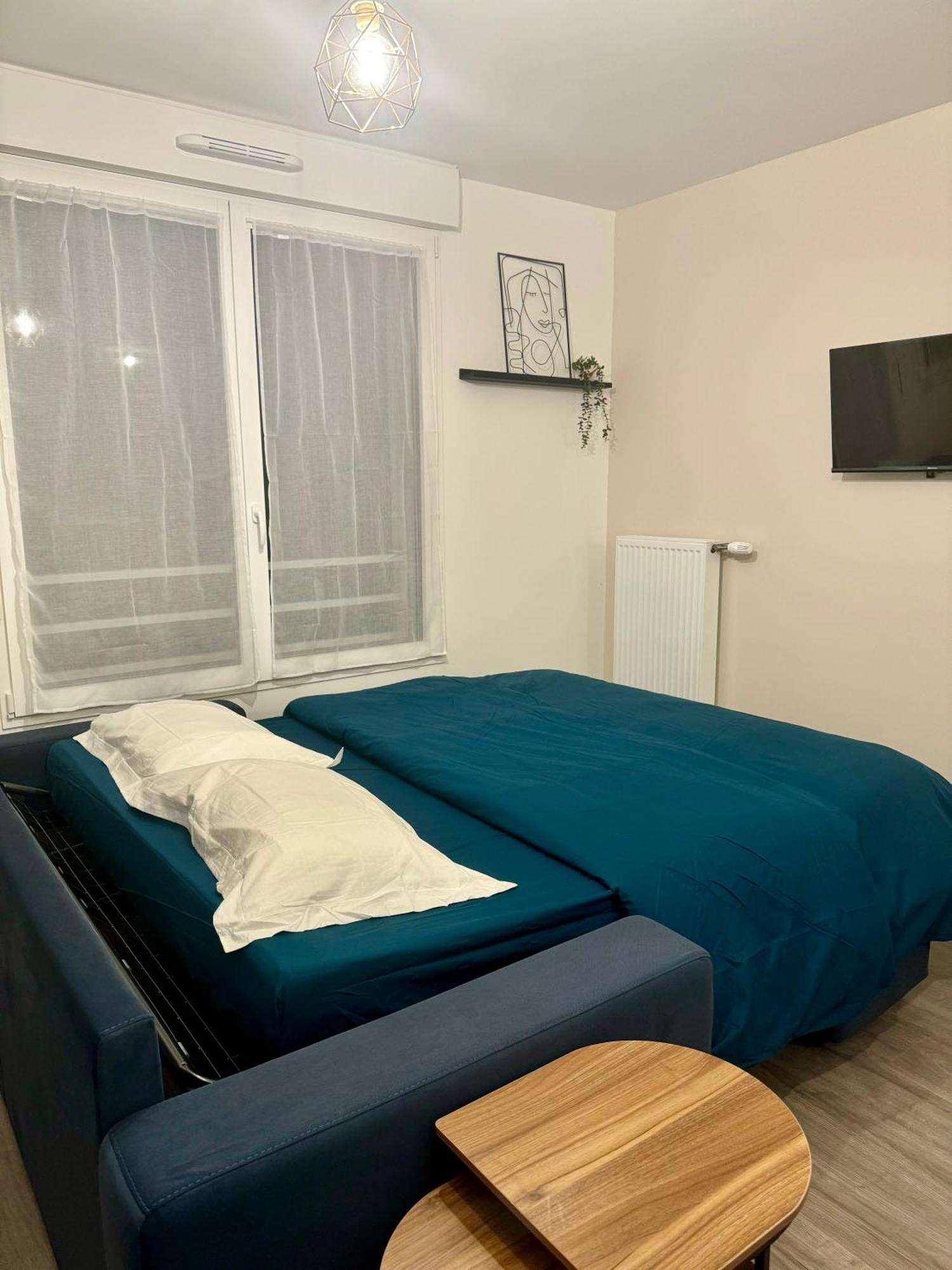 ויטרי-סור-סיין Studio Moderne Et Tout Equipe, Proche Du Rer, Paris & Aeroport D'Orly En 20 Min, Lit Bebe Sur Demande מראה חיצוני תמונה