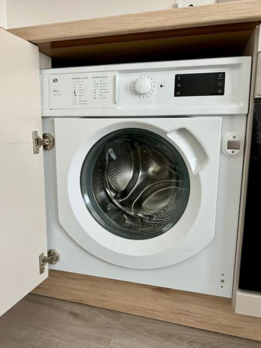ויטרי-סור-סיין Studio Moderne Et Tout Equipe, Proche Du Rer, Paris & Aeroport D'Orly En 20 Min, Lit Bebe Sur Demande מראה חיצוני תמונה