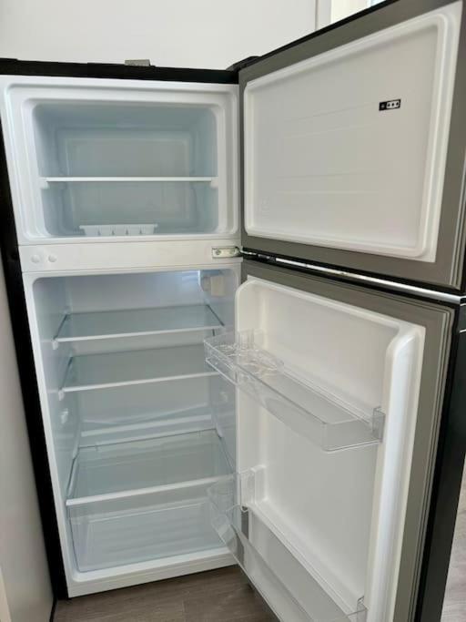ויטרי-סור-סיין Studio Moderne Et Tout Equipe, Proche Du Rer, Paris & Aeroport D'Orly En 20 Min, Lit Bebe Sur Demande מראה חיצוני תמונה